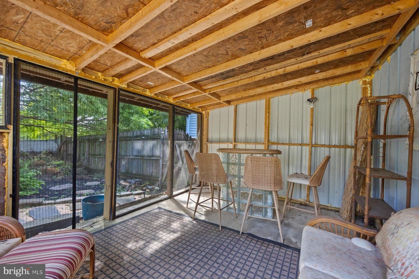 4105 W Overlea photo 34