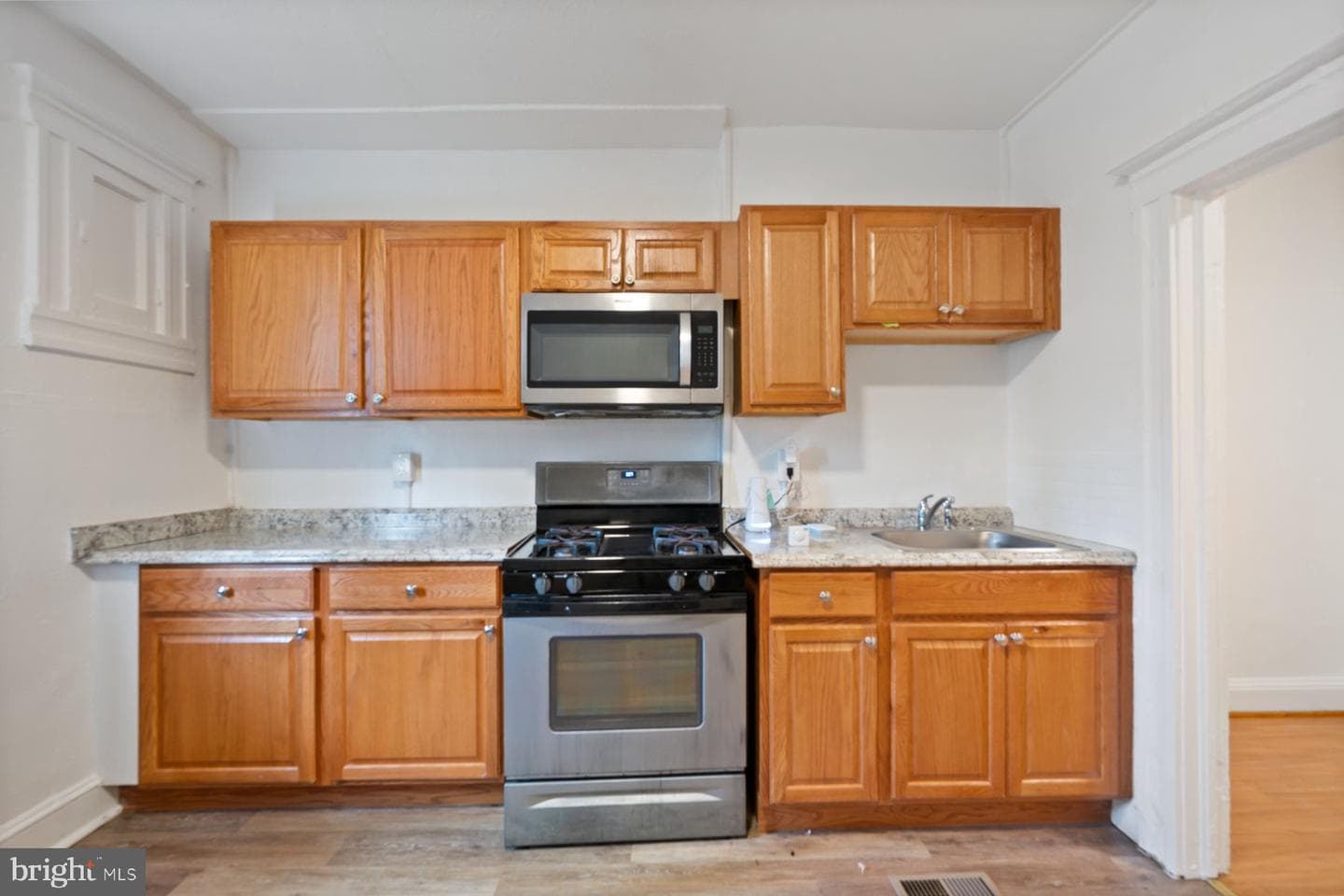2803 W Mulberry Street photo 11