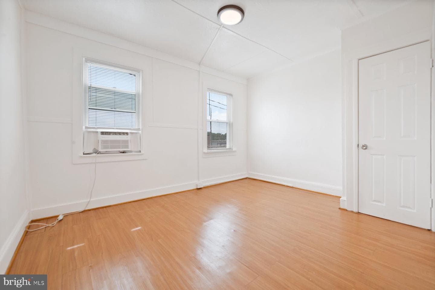 2803 W Mulberry Street photo 14