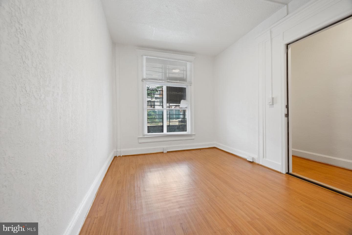 2803 W Mulberry Street photo 5