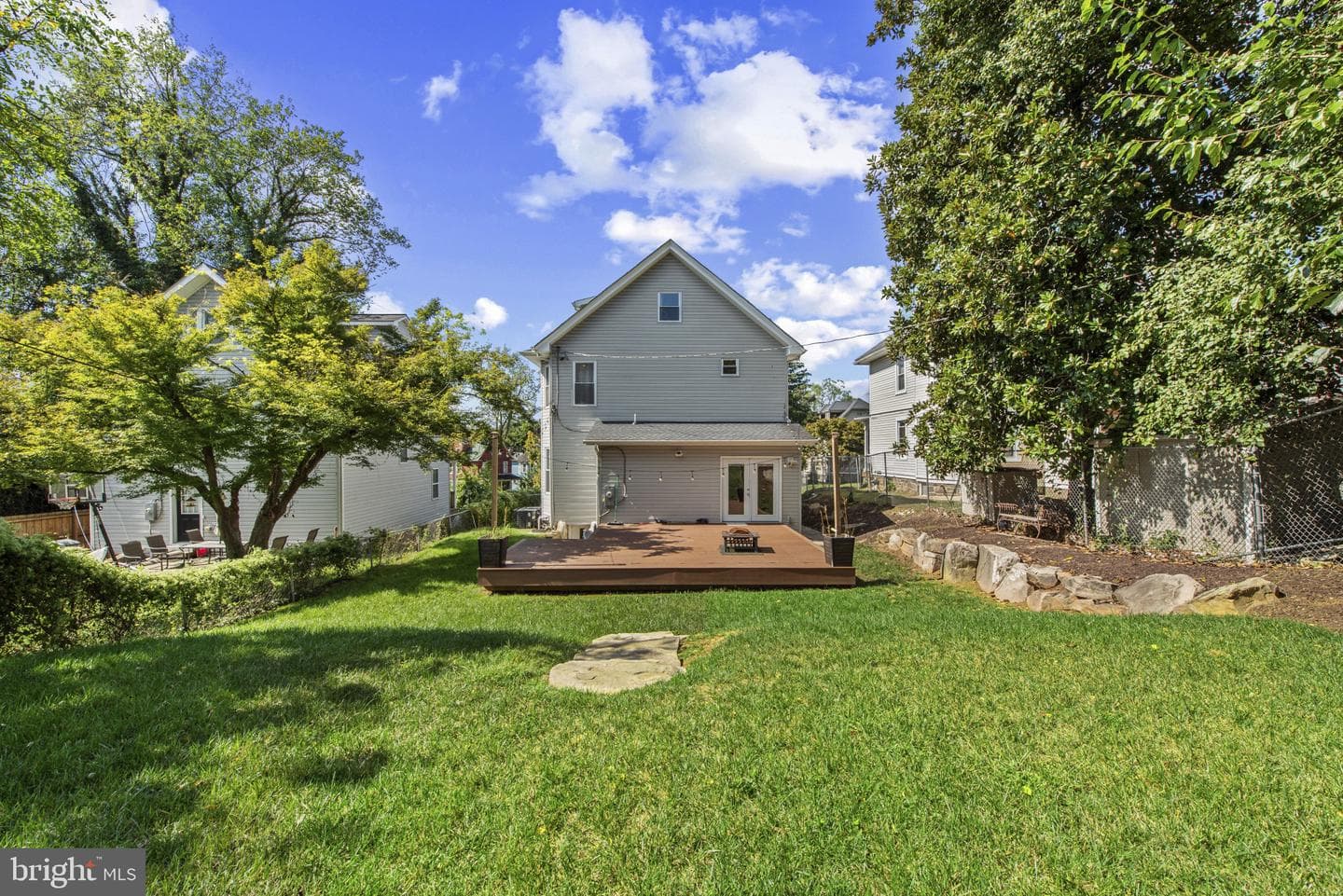 2205 Elsinore Avenue photo 24