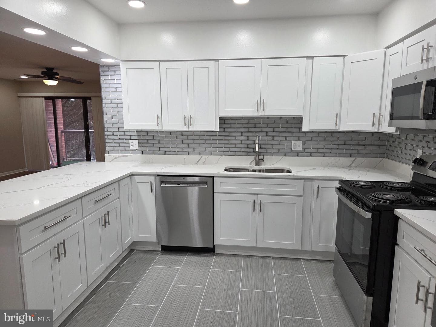 6711 Park Heights Avenue #115 photo 10