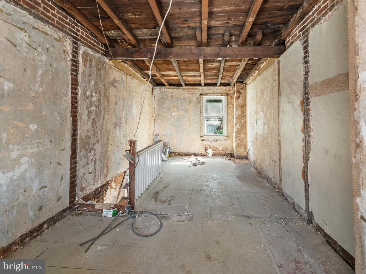 203 S Madeira Street photo 7