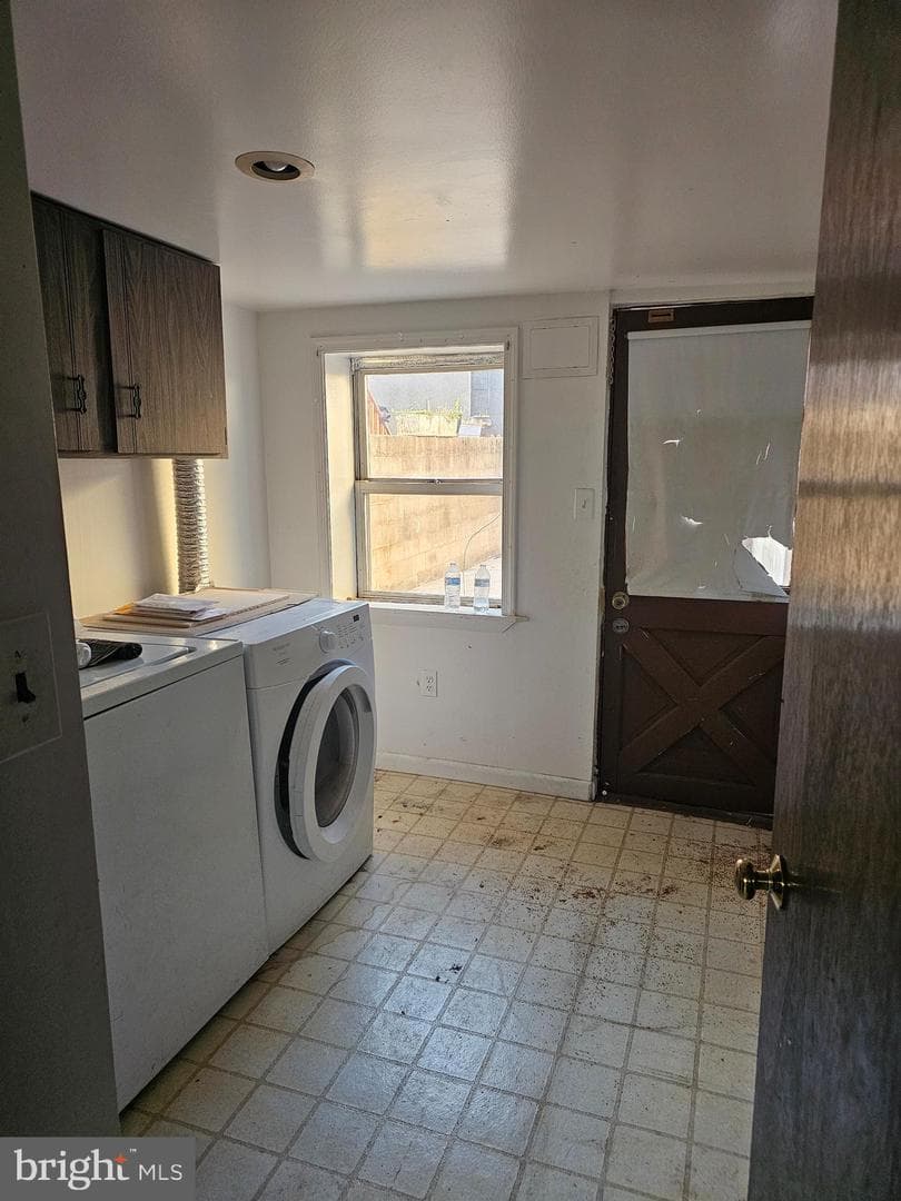 433 W 23rd Street photo 9