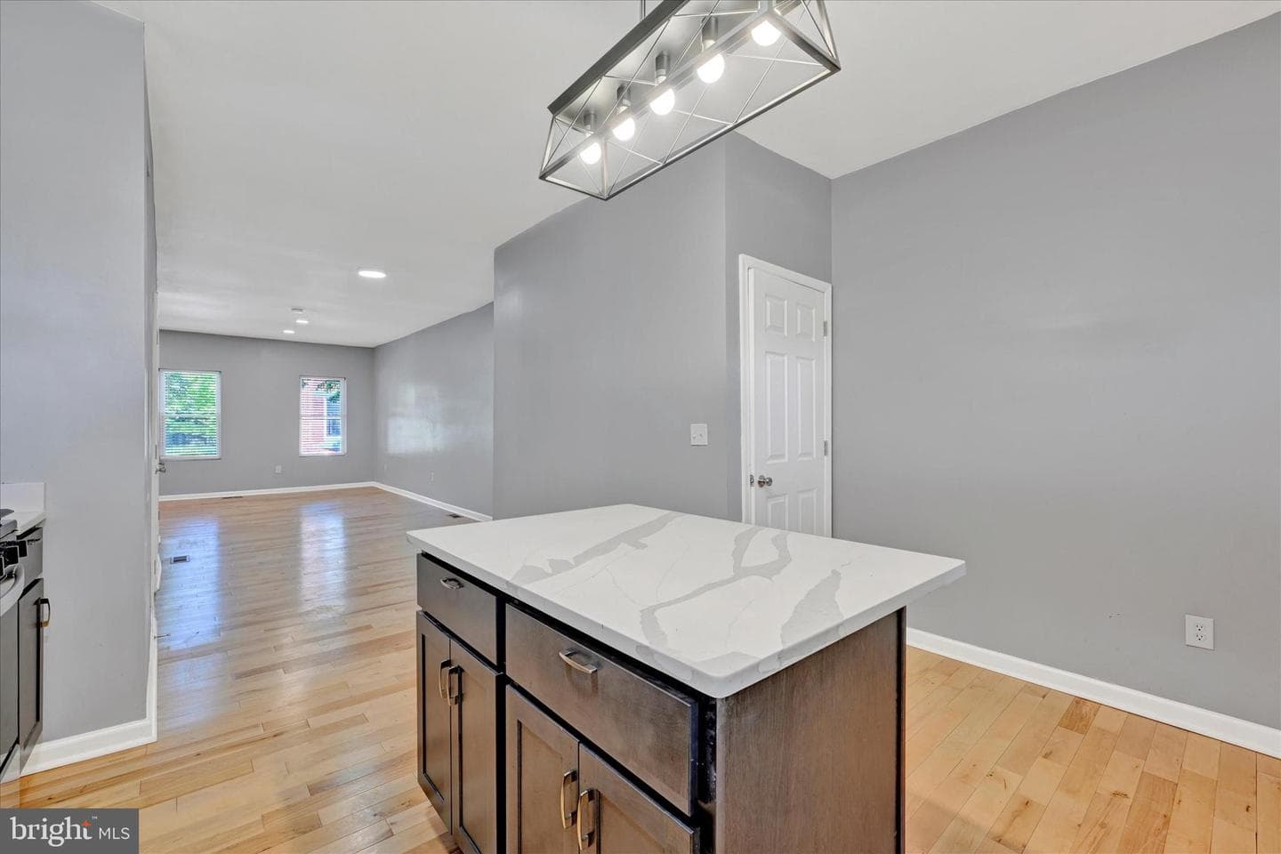 327 E 24th Street photo 13