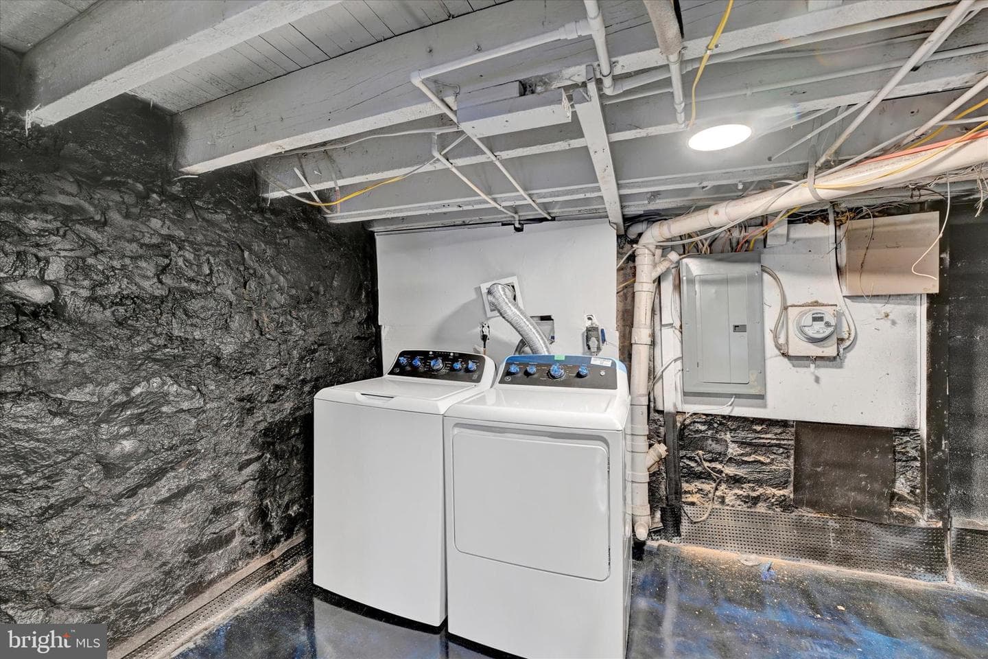 327 E 24th Street photo 26