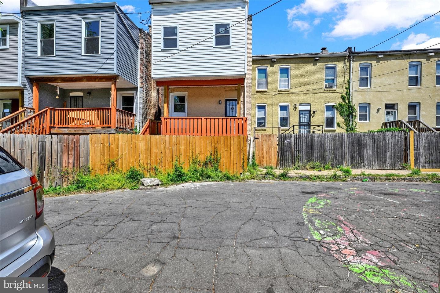 327 E 24th Street photo 29