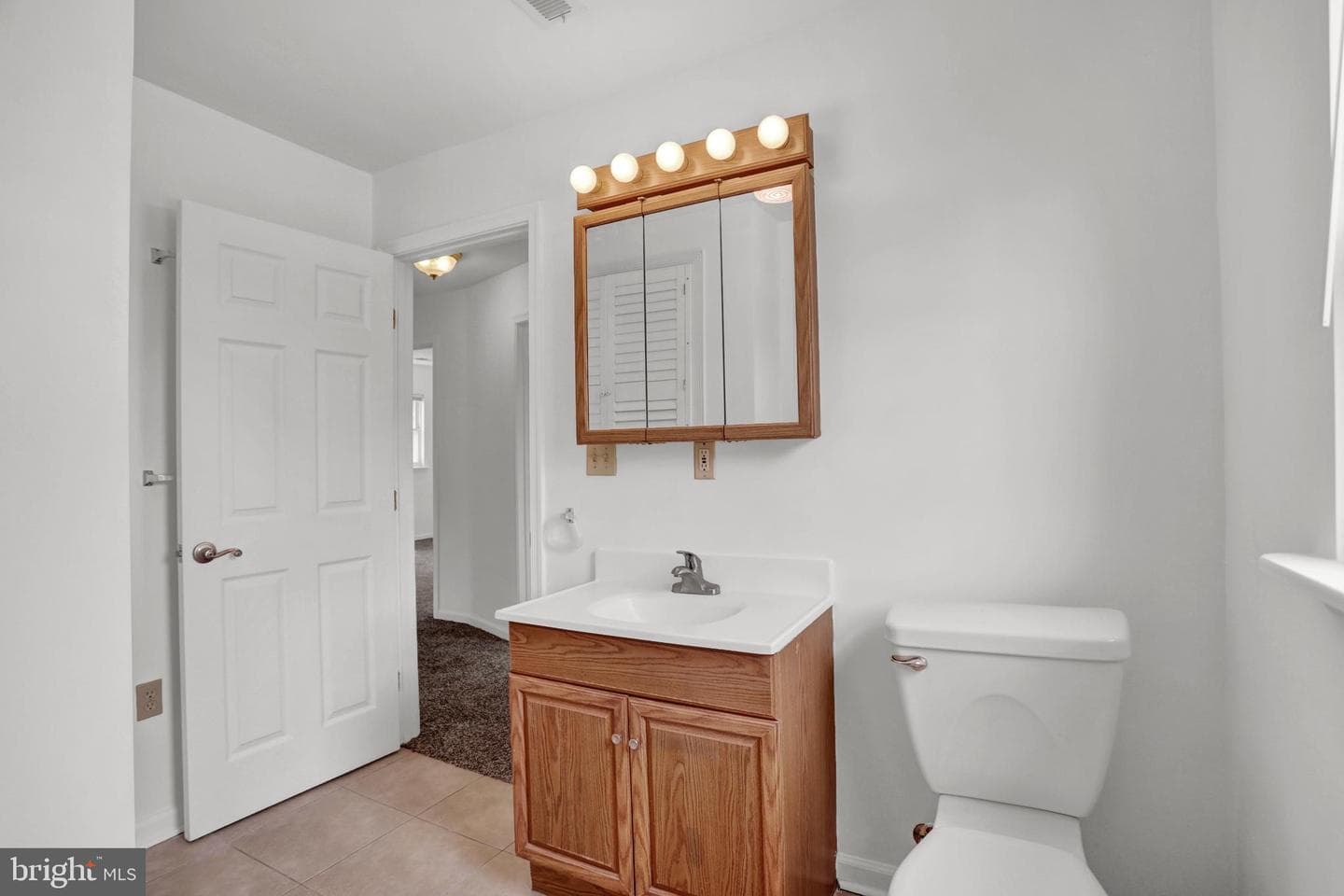 6405 Birchwood Avenue photo 13