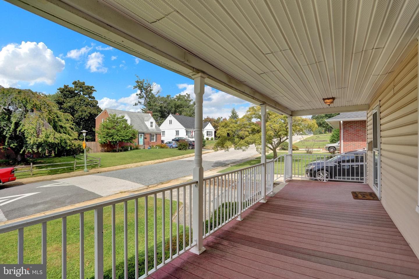 6405 Birchwood Avenue photo 2