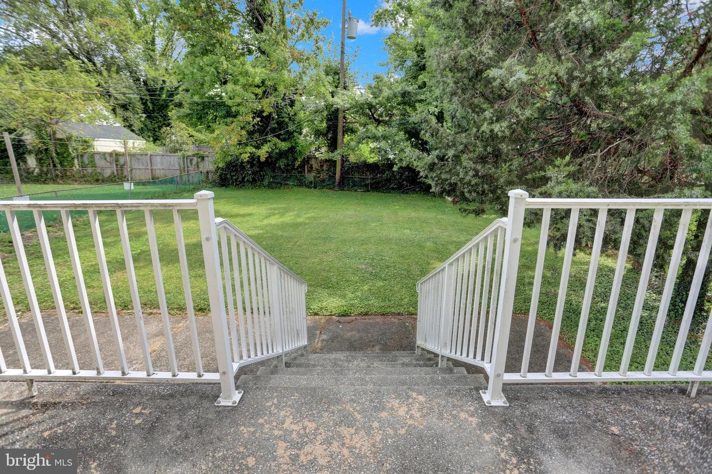 6405 Birchwood Avenue photo 26