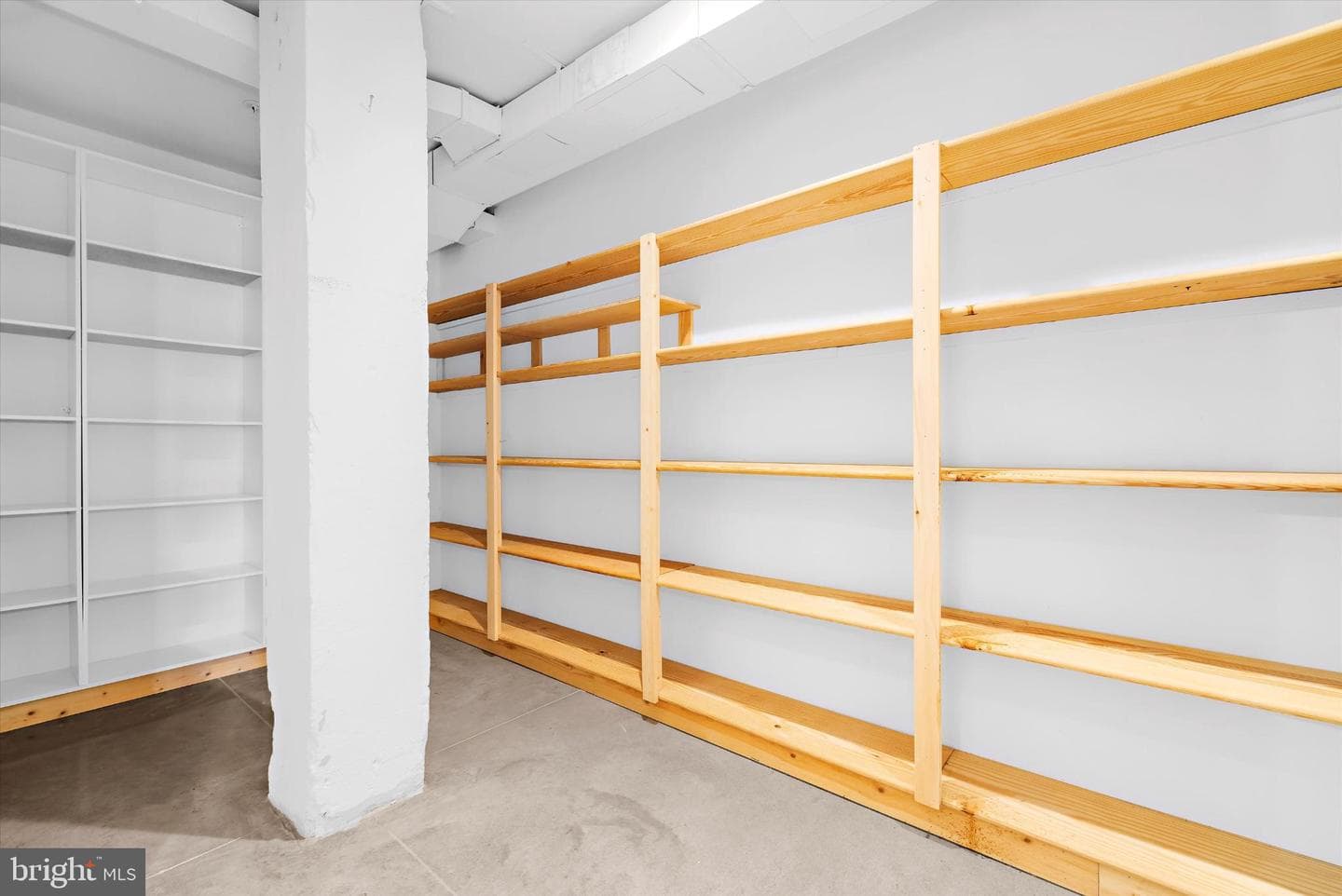 1220 Bank Street #303 photo 23