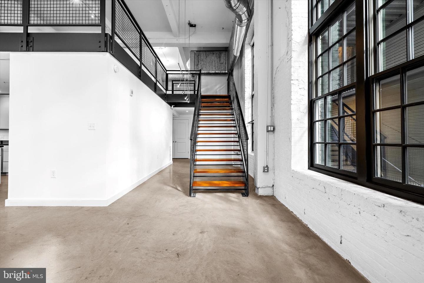 1220 Bank Street #303 photo 28