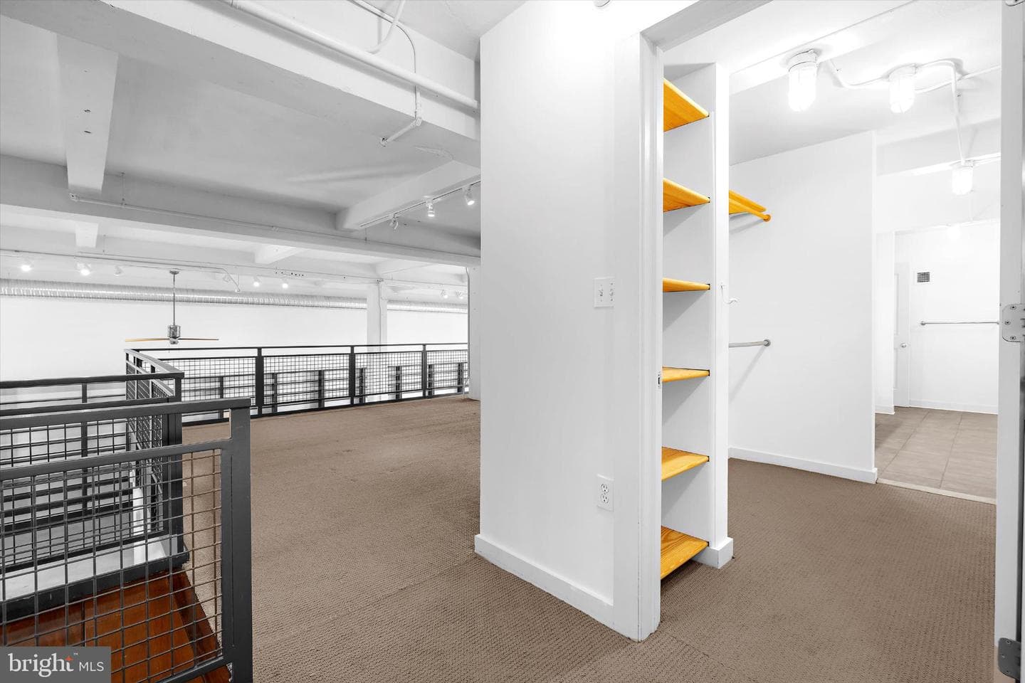 1220 Bank Street #303 photo 38