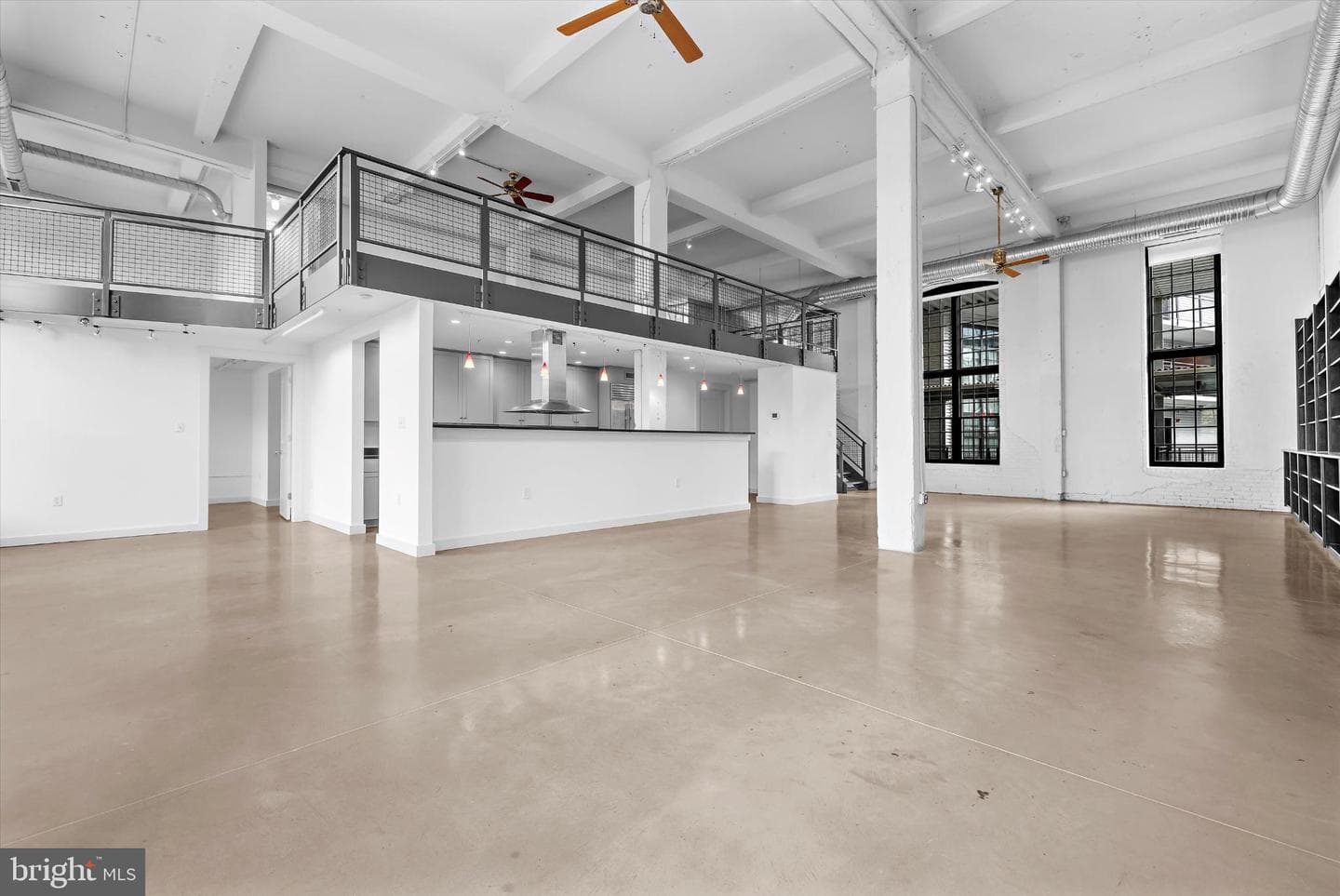 1220 Bank Street #303 photo 4