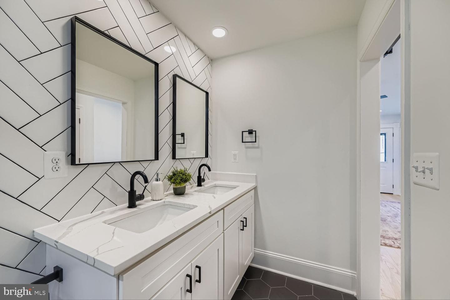 3218 Fait Avenue photo 20
