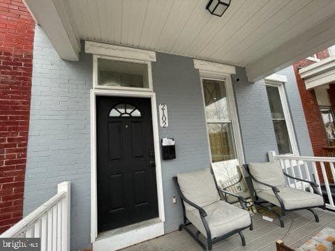 2102 Poplar Grove Street photo 4