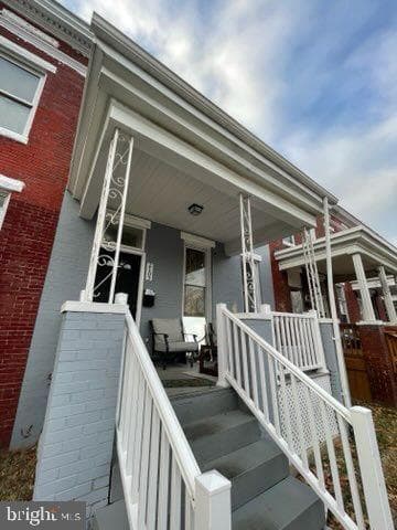 2102 Poplar Grove Street photo 5