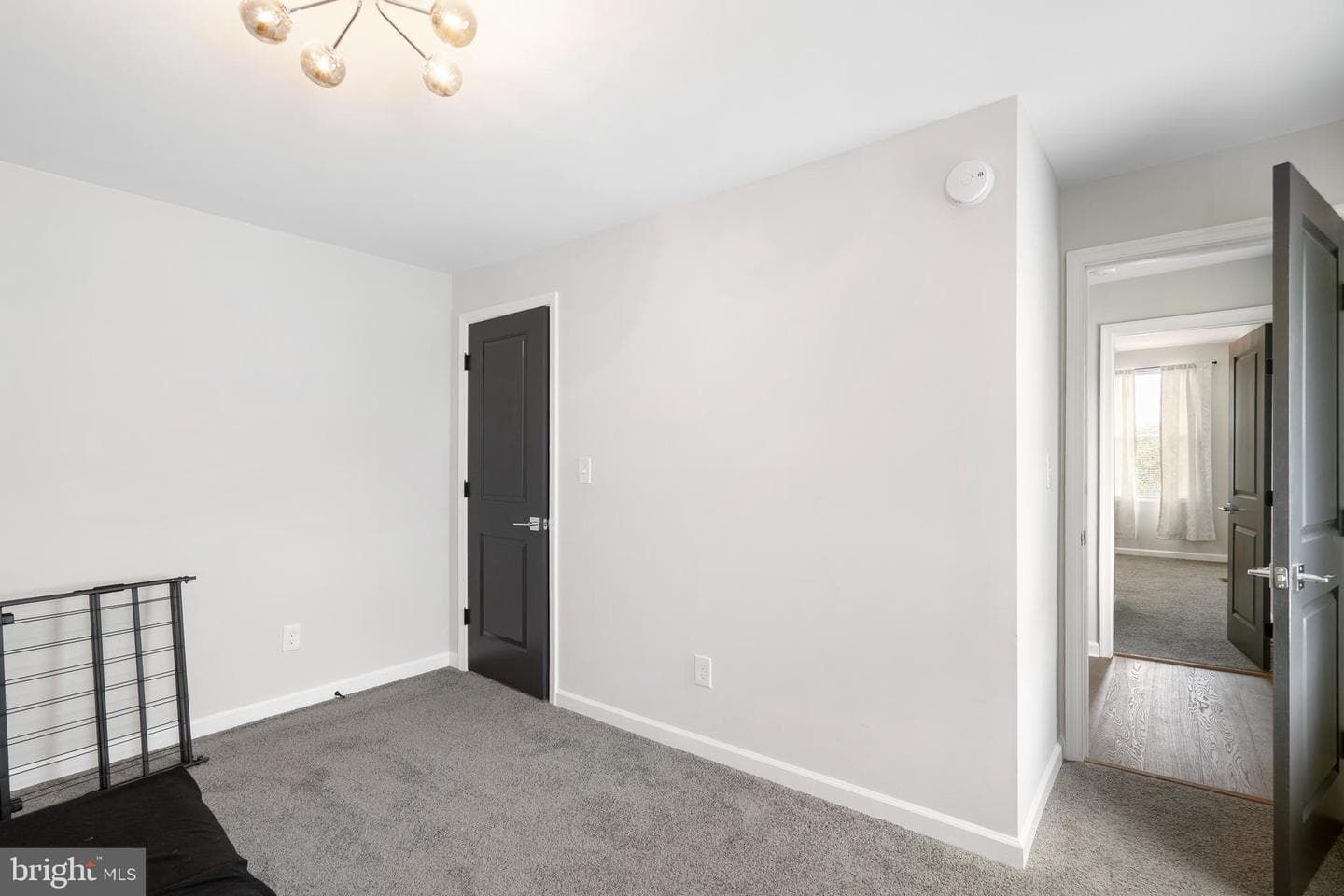 31 S Augusta Avenue photo 25