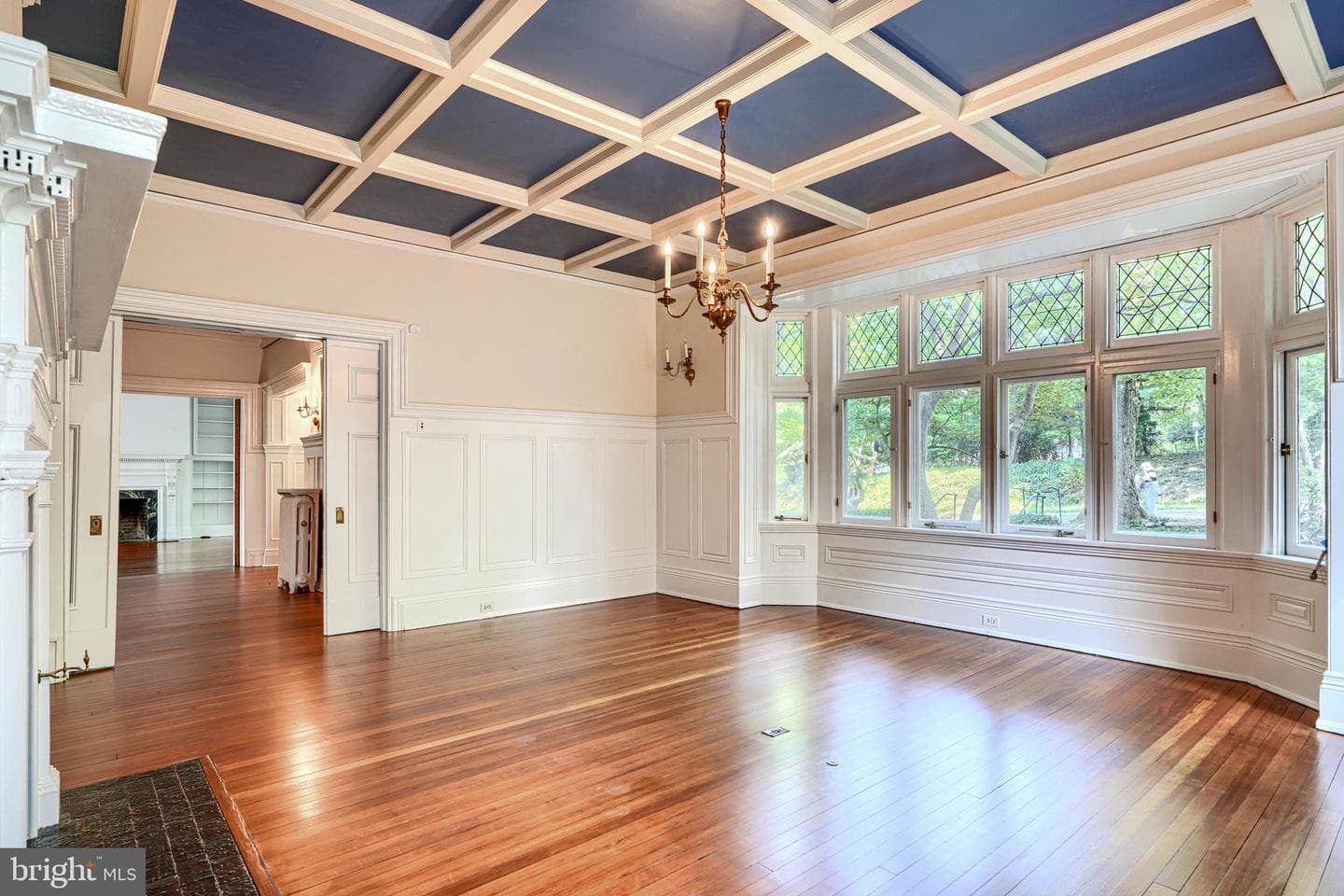 210 Ridgewood Road photo 11