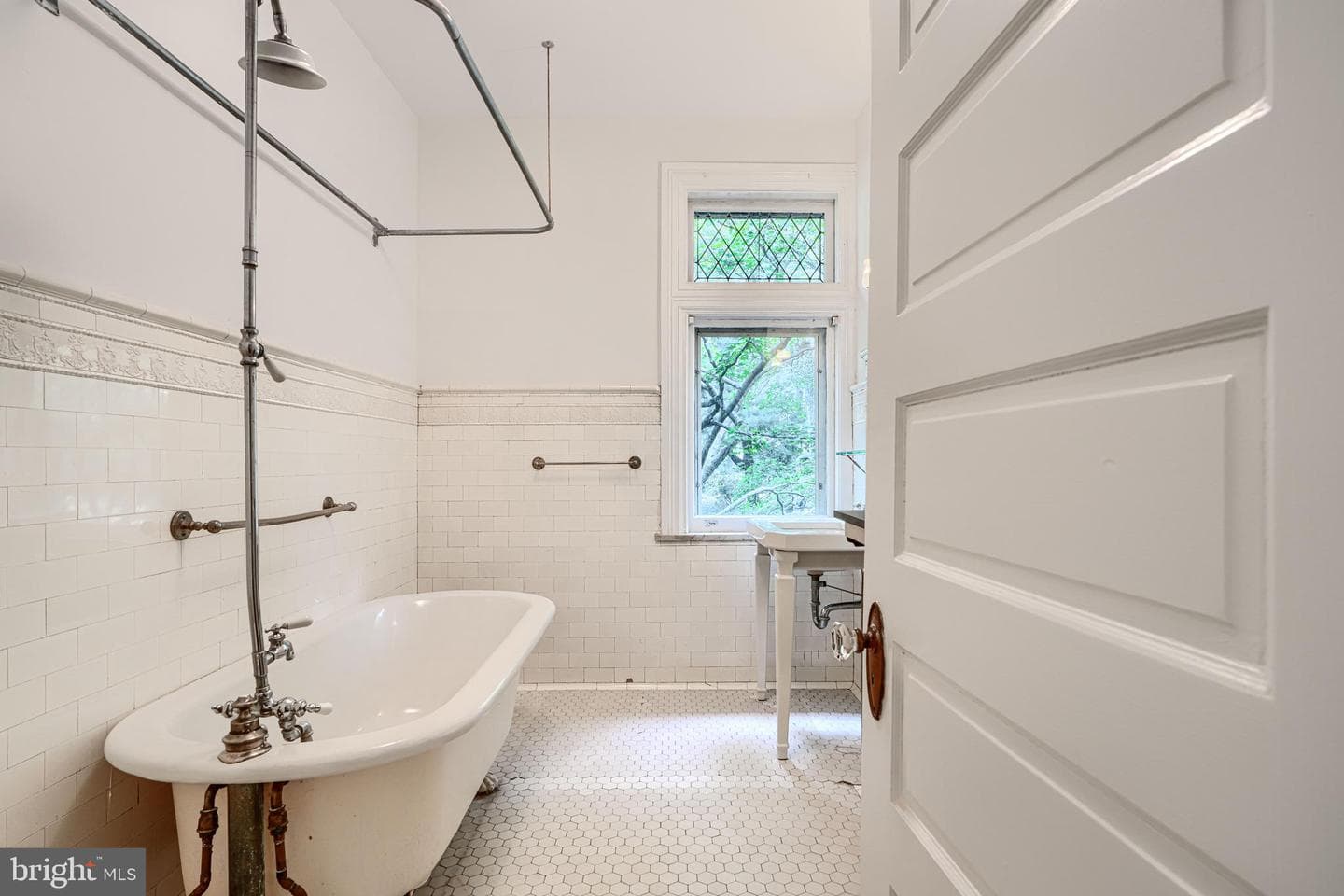 210 Ridgewood Road photo 37