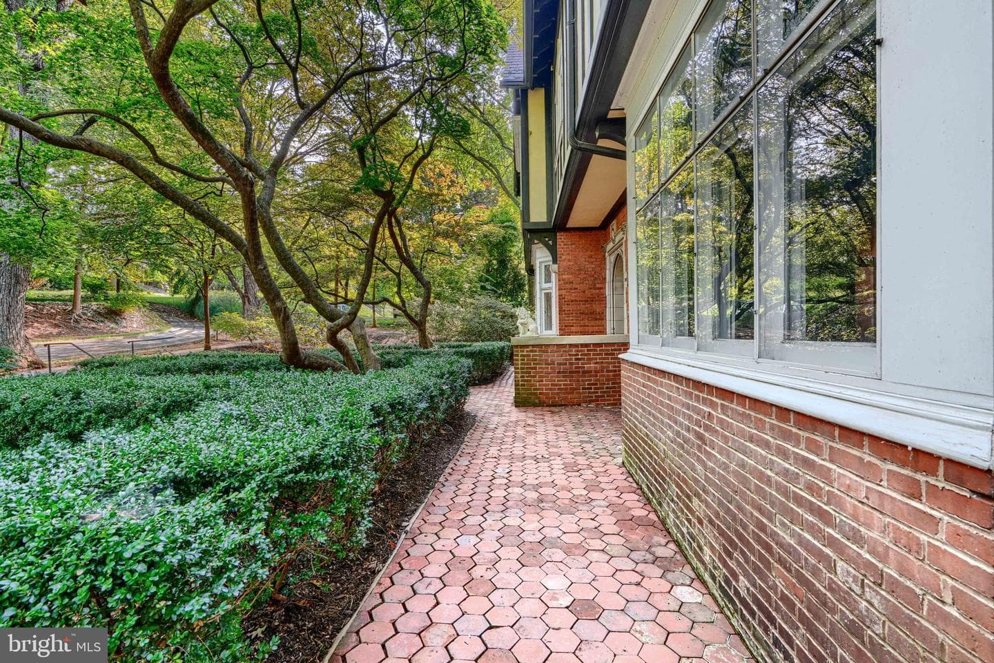210 Ridgewood Road photo 66