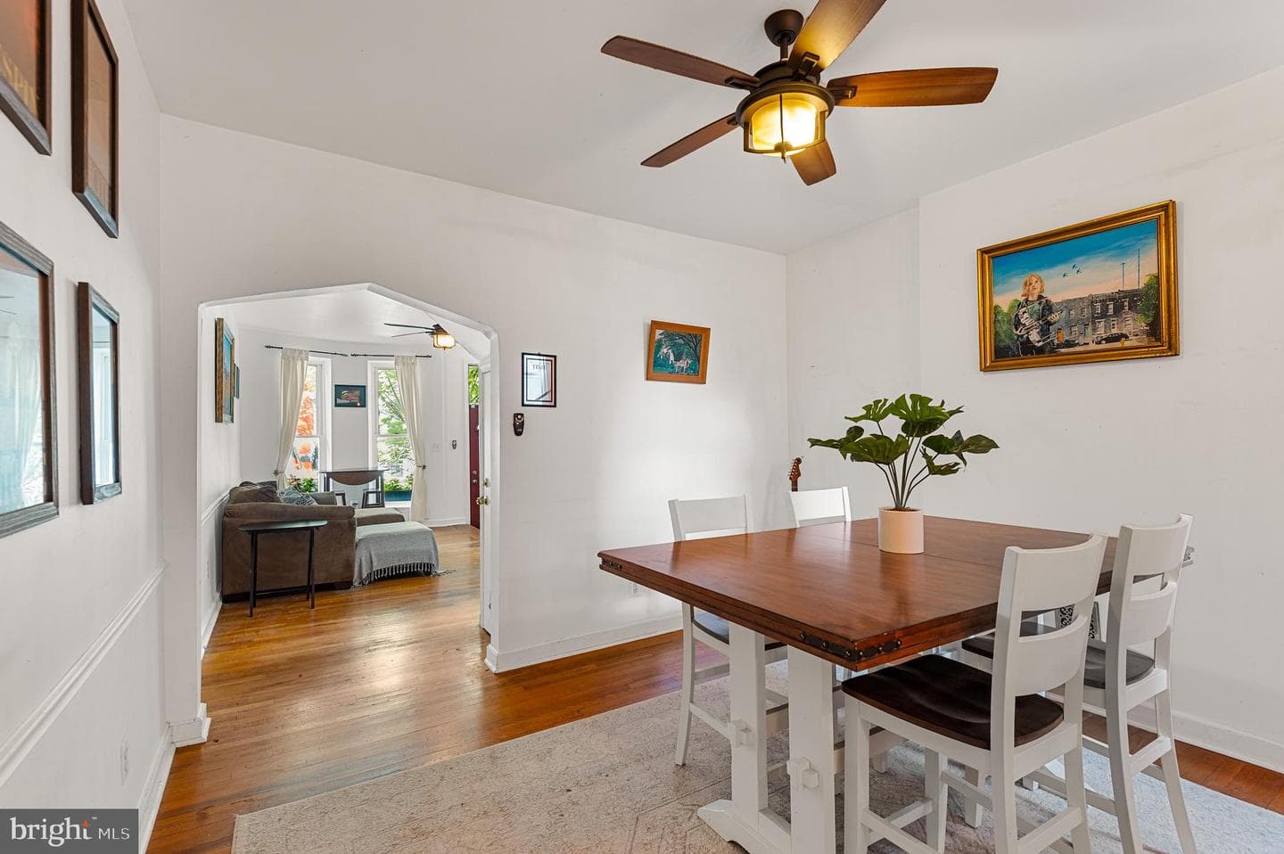 847 W 35th Street photo 8