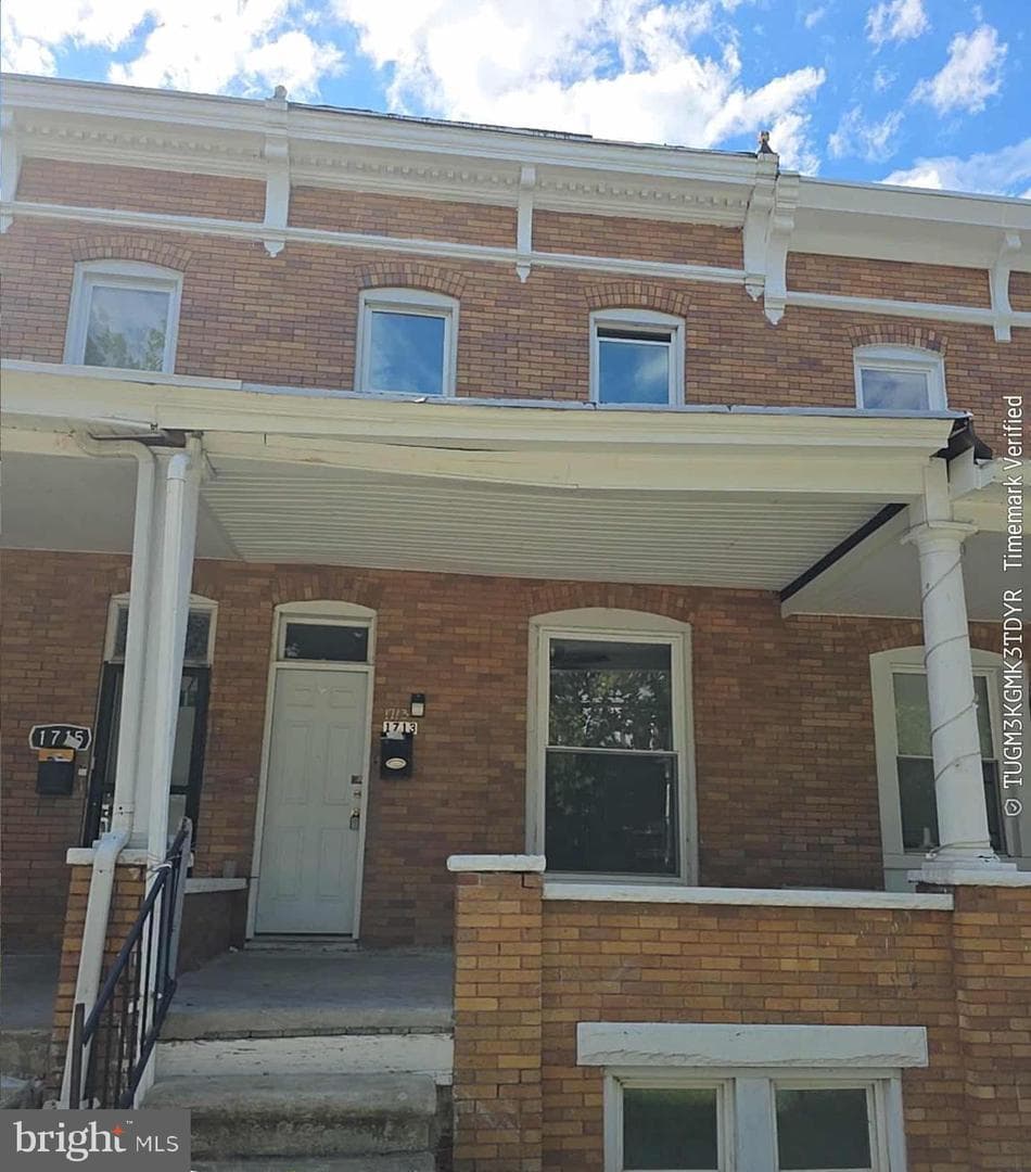 1713 E 30th Street photo 1