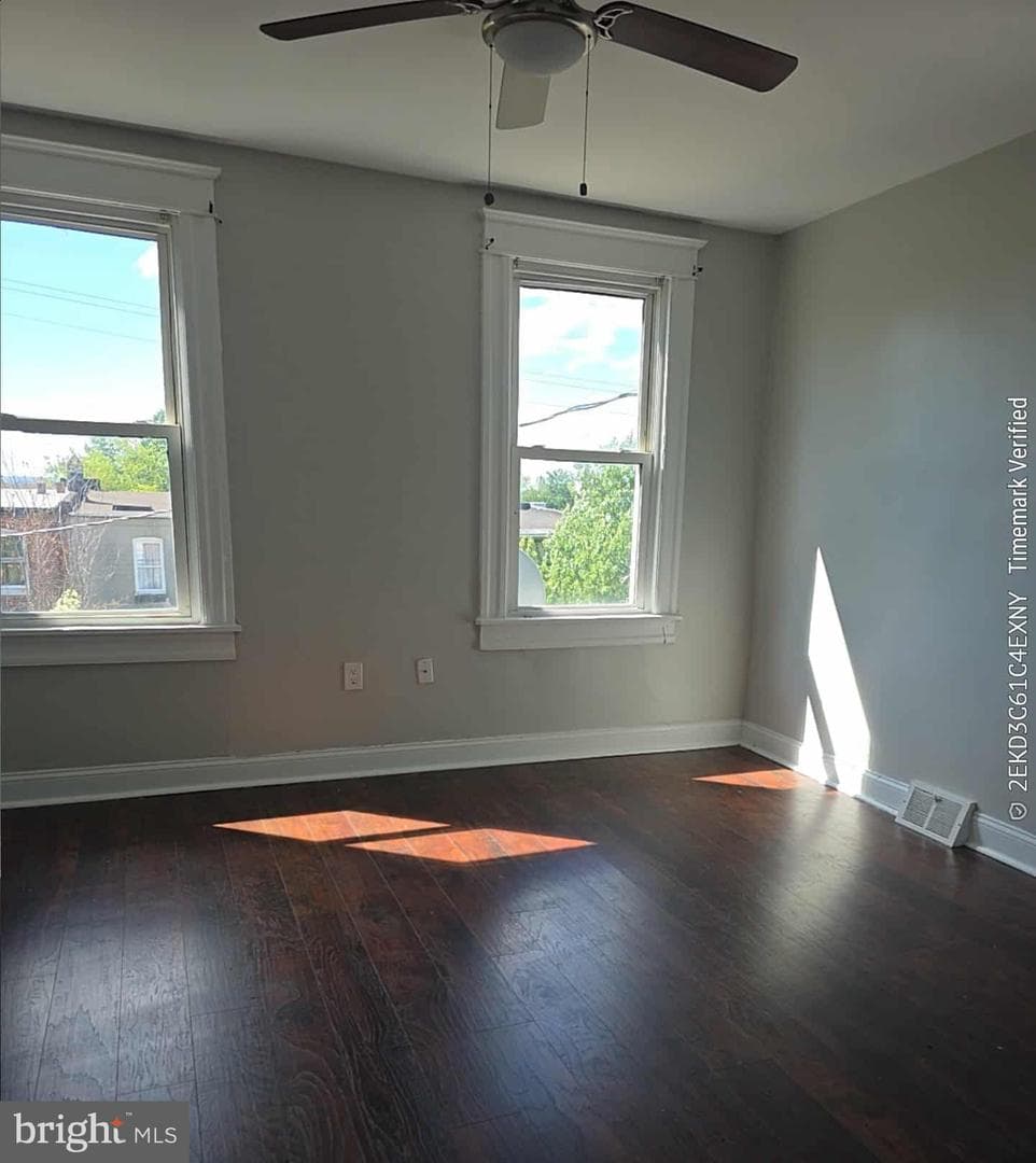 1713 E 30th Street photo 9