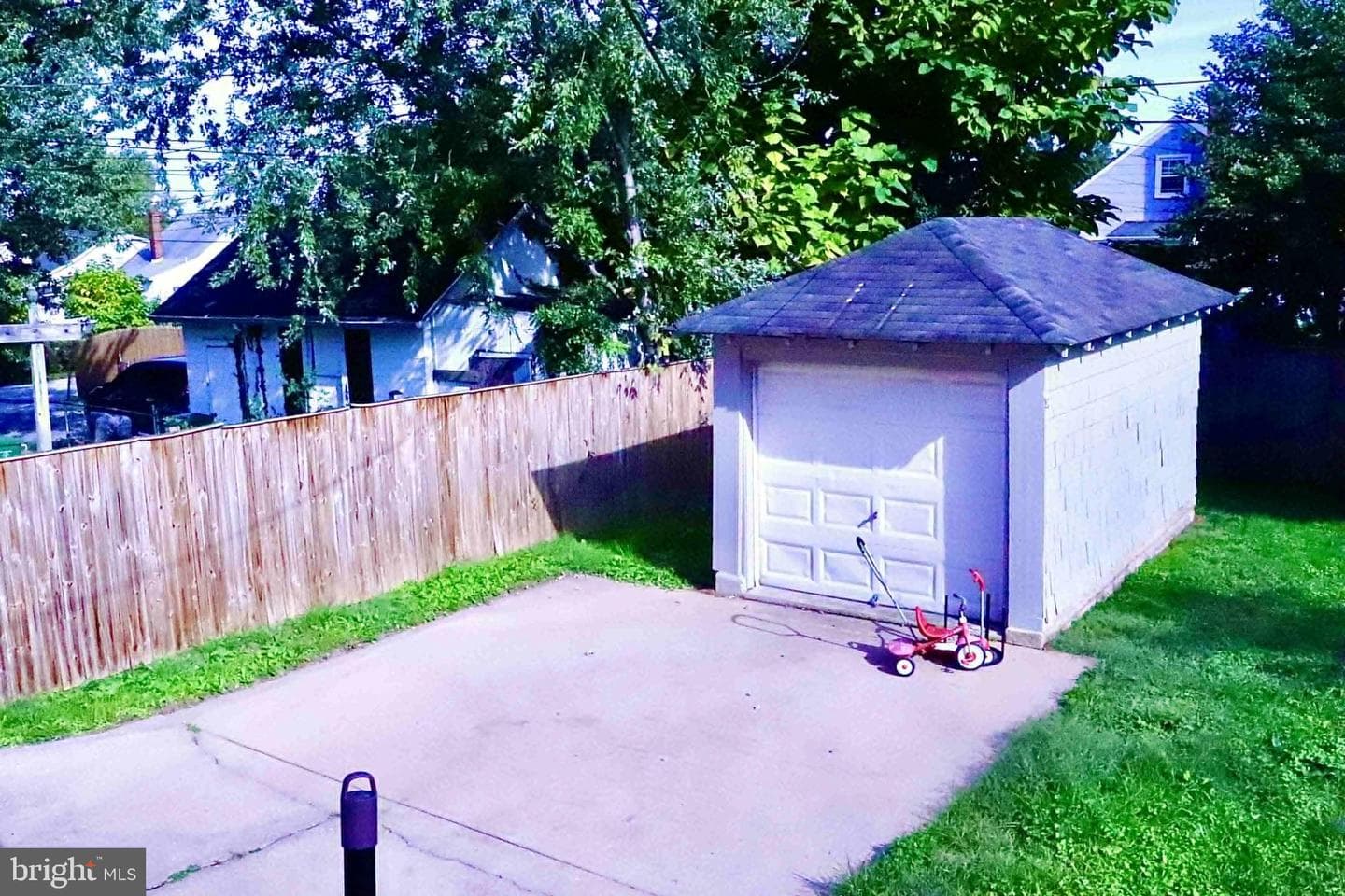 6015 Sefton Avenue photo 10