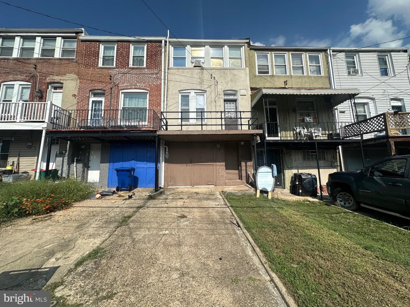 125 N Monastery Avenue photo 22