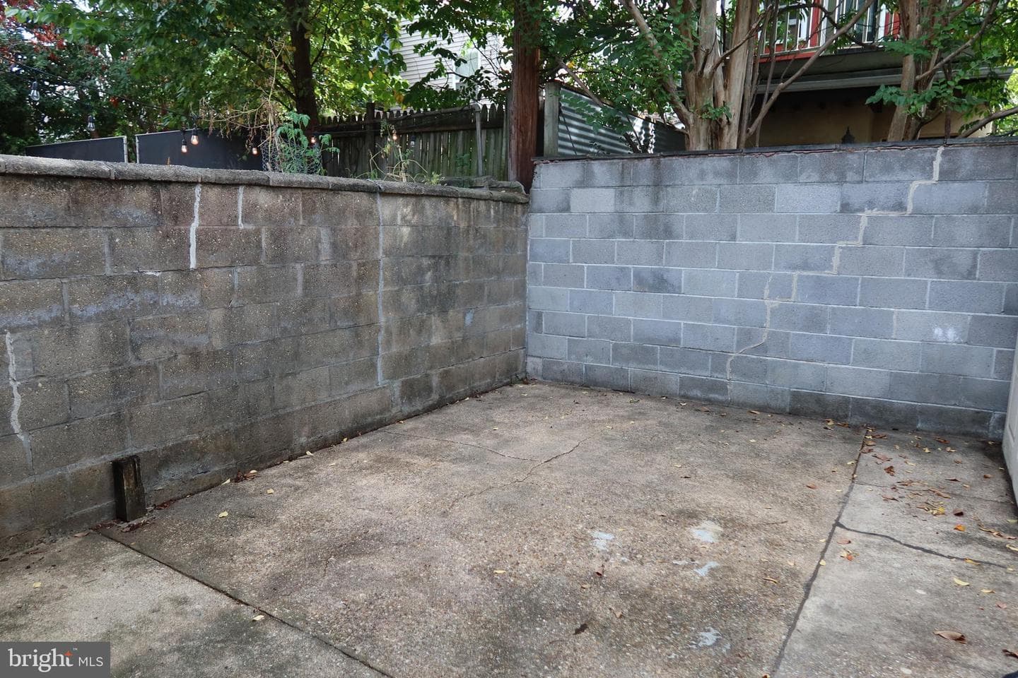 427 S Durham Street photo 24