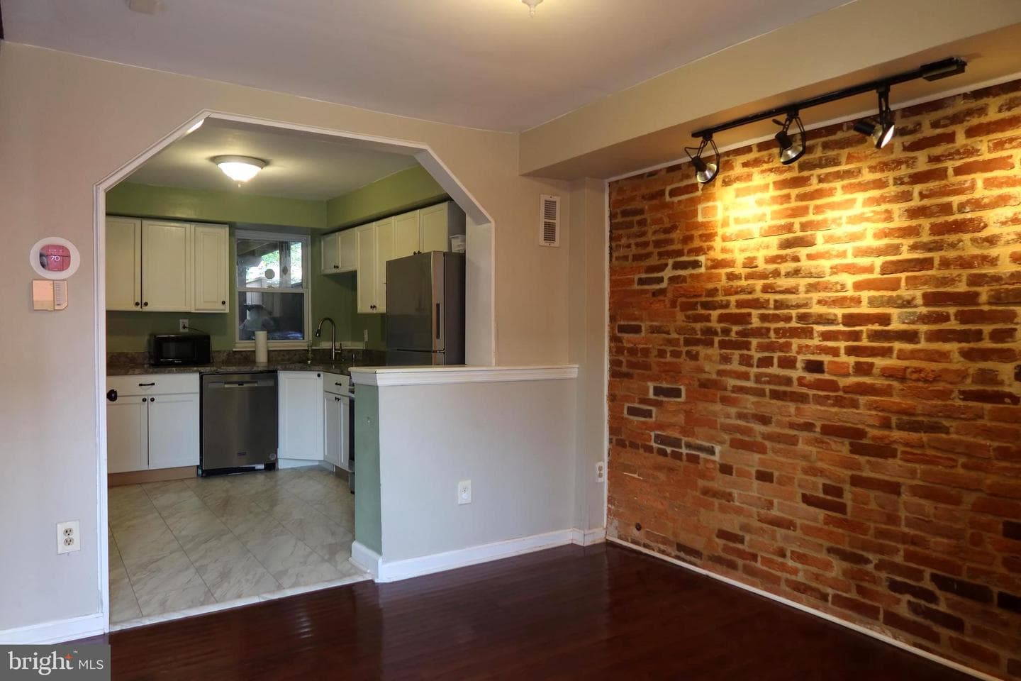 427 S Durham Street photo 3