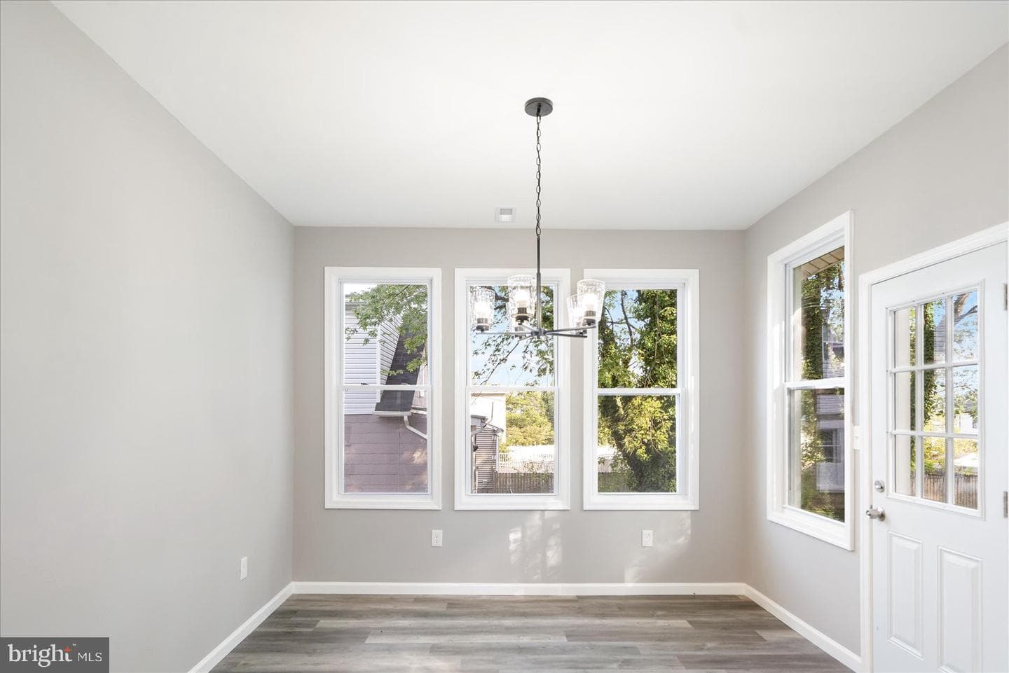 3907 Fleetwood Avenue photo 22