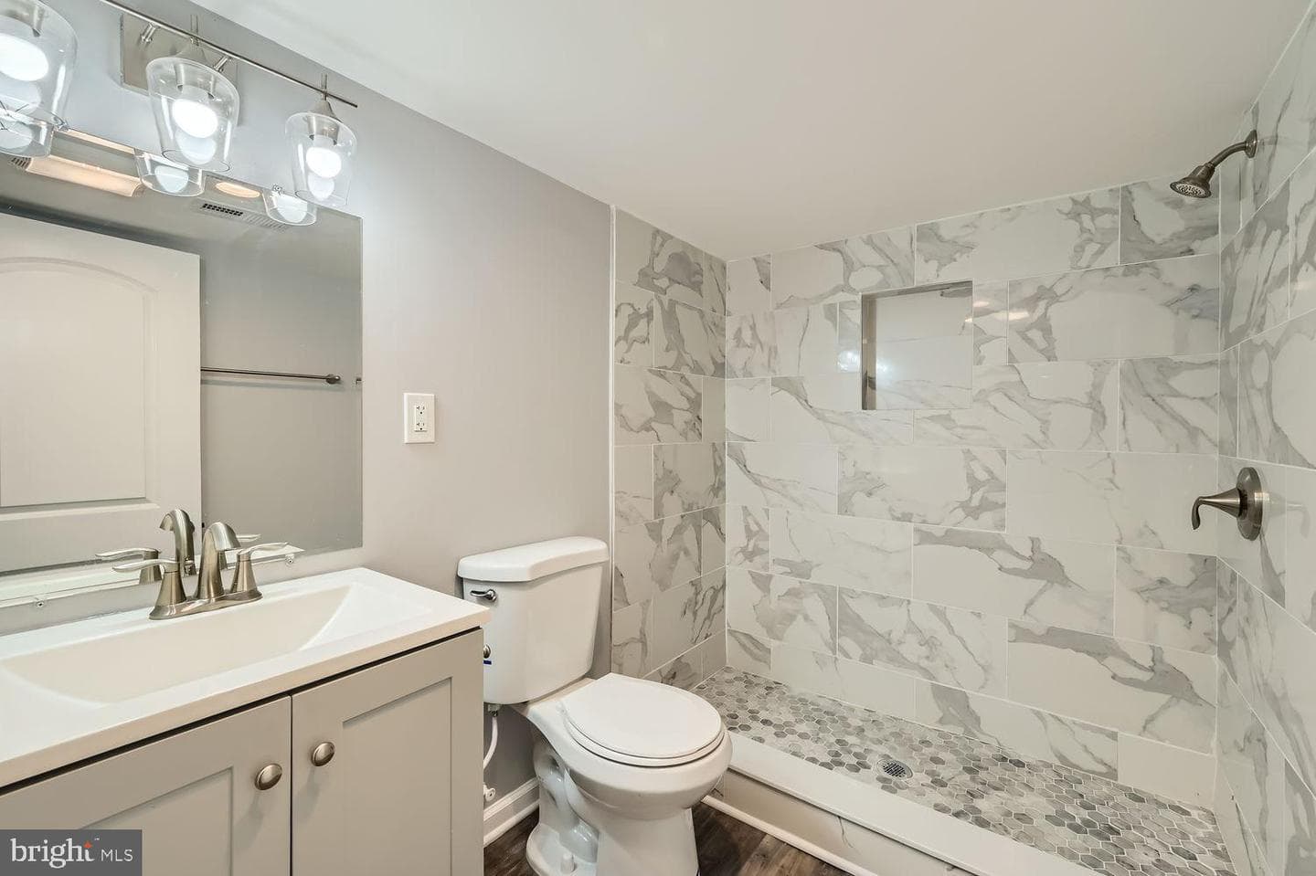 1532 N Patterson Park Avenue photo 23