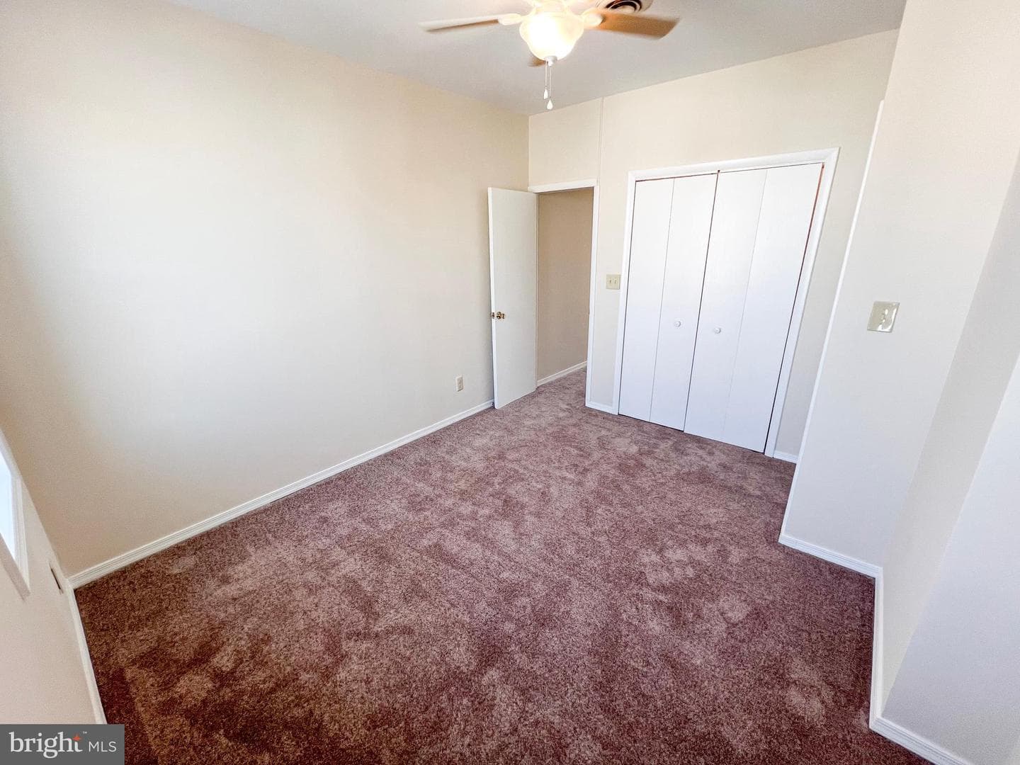 3919 Mount Pleasant Avenue photo 24