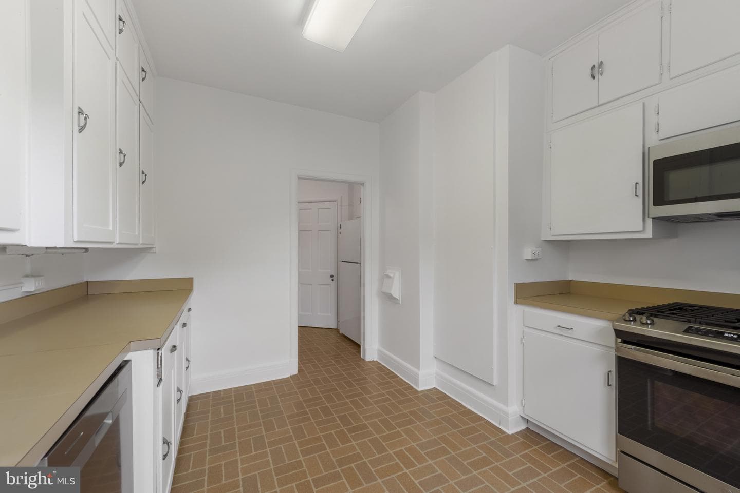 6 Upland Road #f5 photo 12