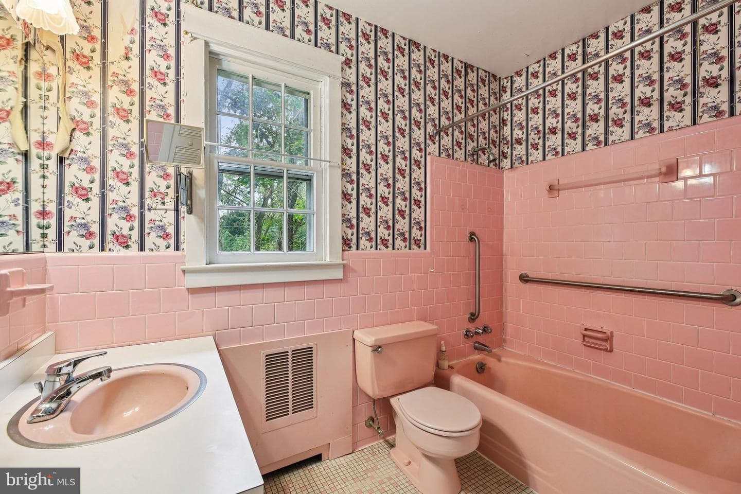 409 Cedarcroft Road photo 27