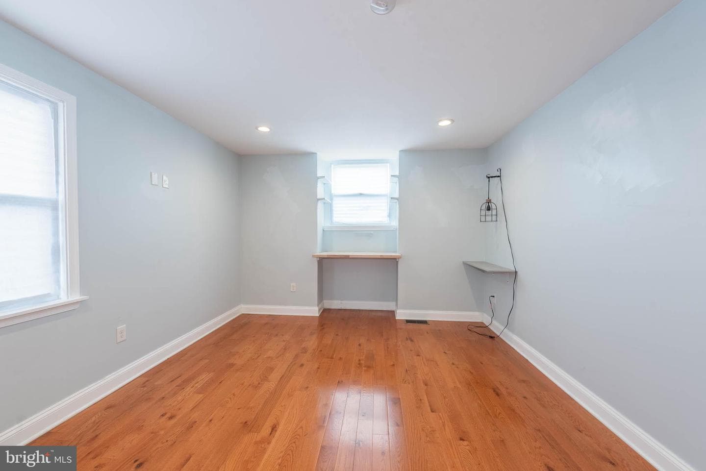 768 W Cross Street photo 20