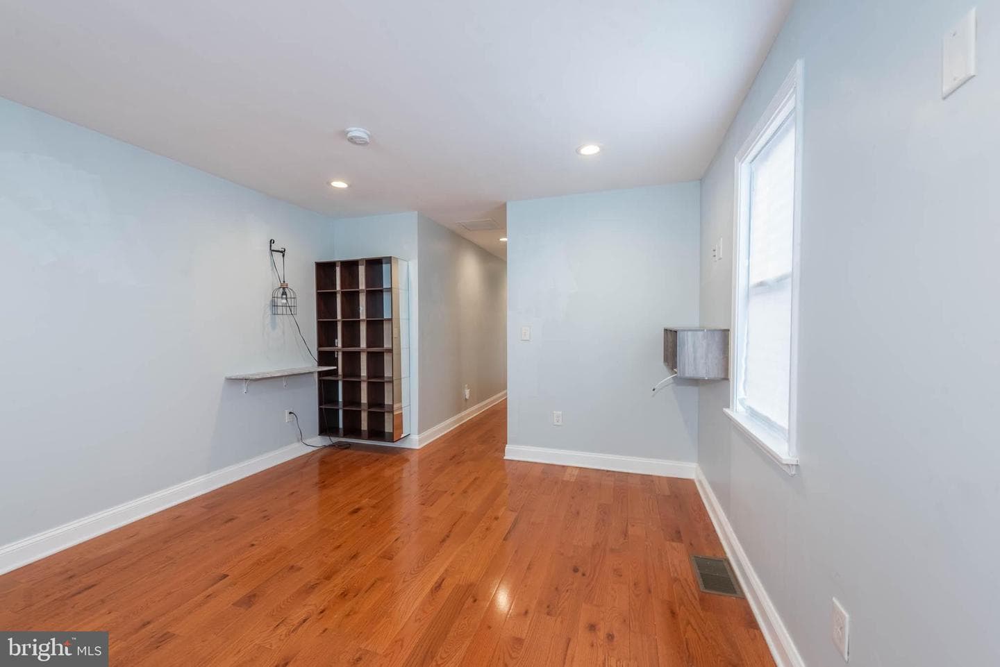 768 W Cross Street photo 22