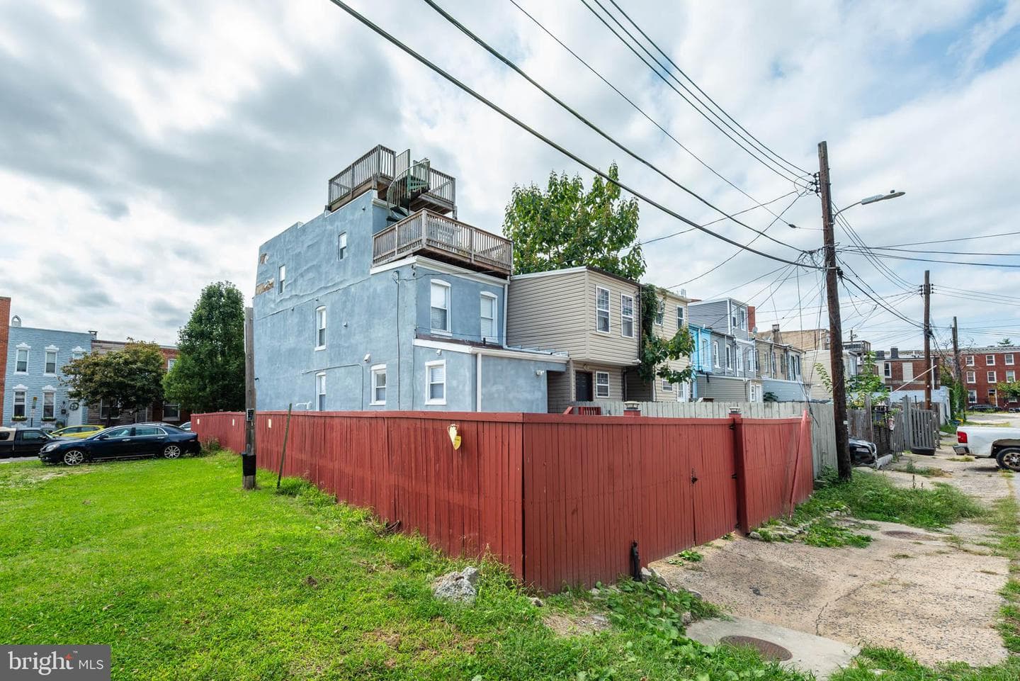 768 W Cross Street photo 32