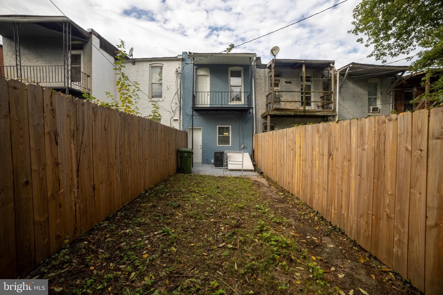 2721 W Mosher Street photo 18