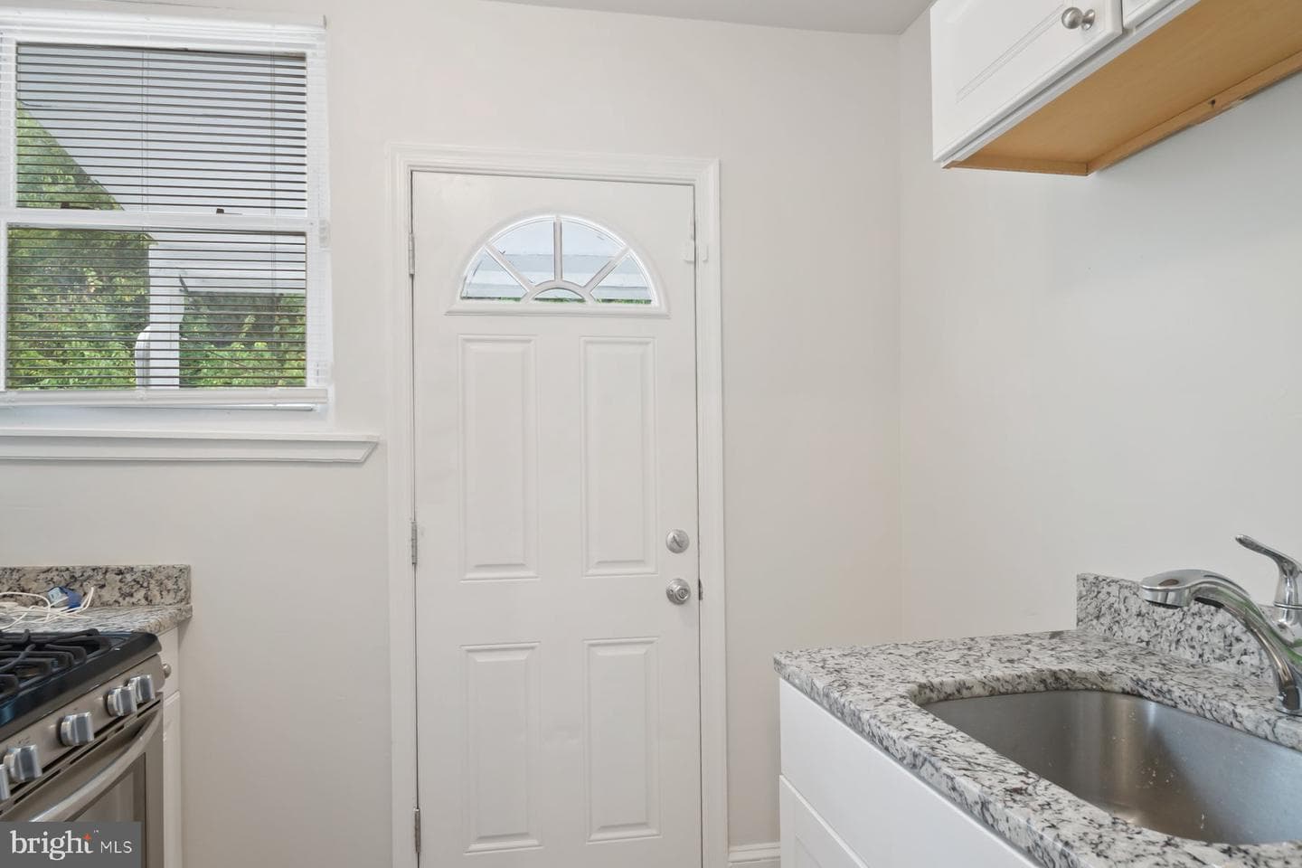 1761 Montpelier Street photo 12