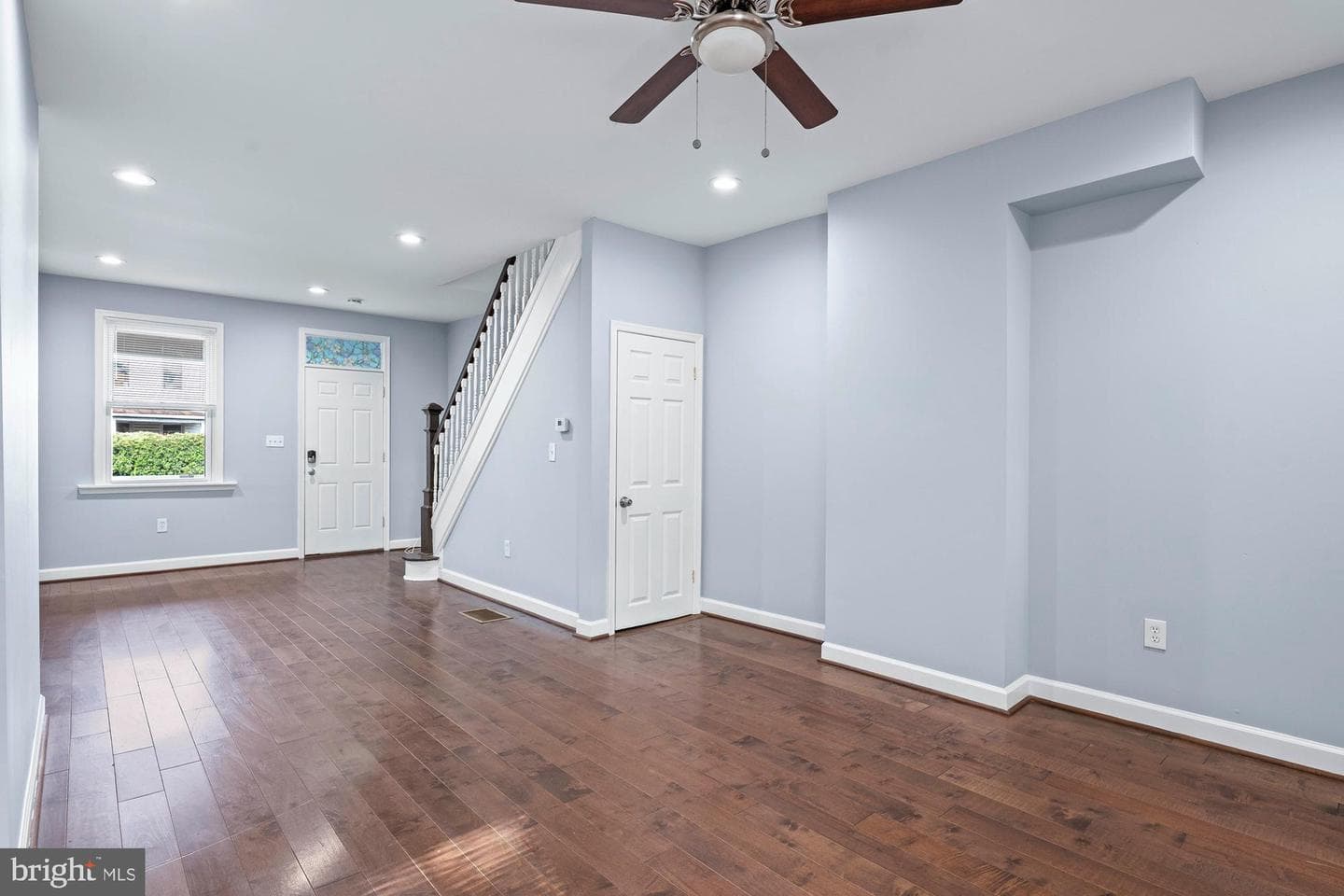 3103 Independence Street photo 8