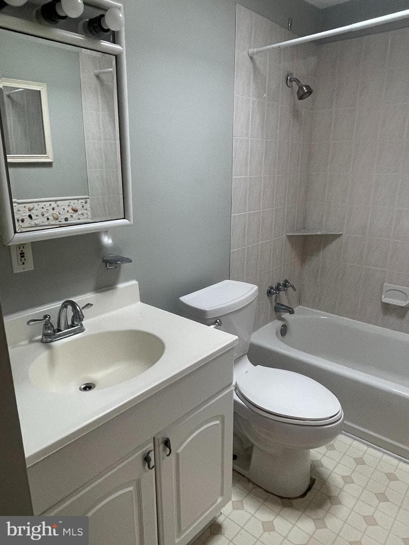 2836 Hinsdale Drive photo 6