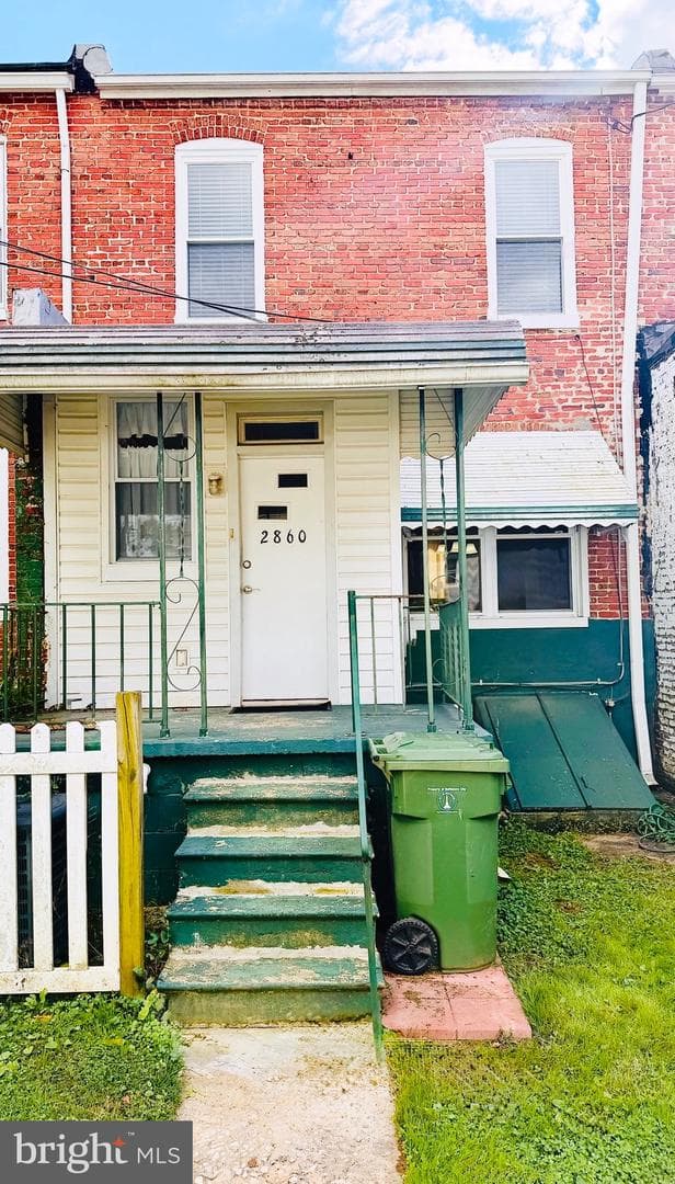 2860 W Garrison Avenue photo 7