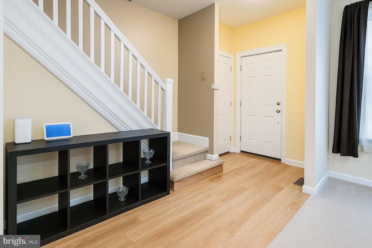 2860 W Garrison Avenue photo 8