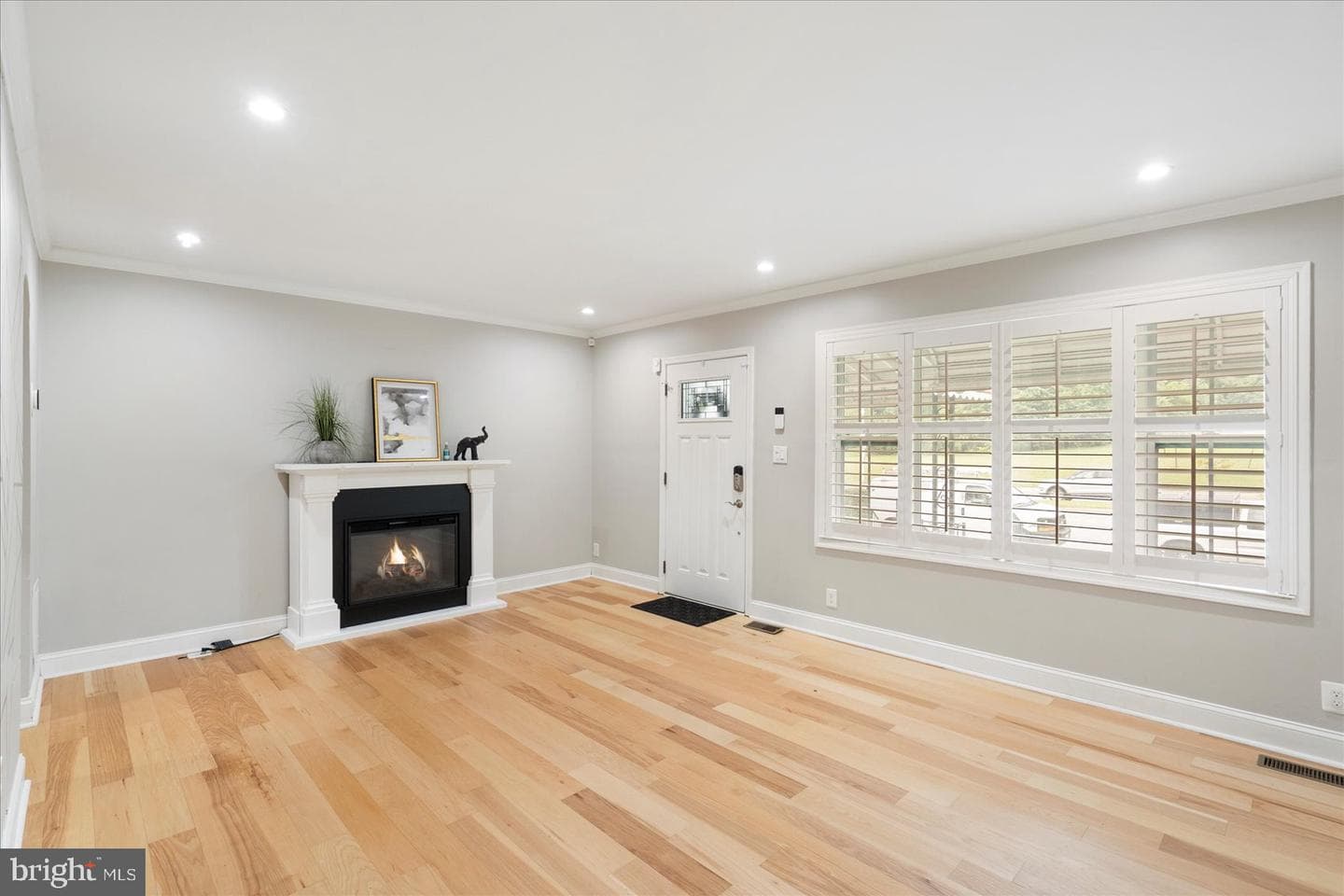 1103 E Northern Parkway photo 11