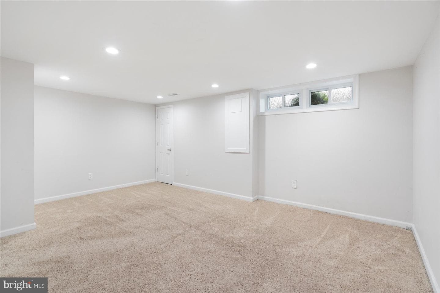 1103 E Northern Parkway photo 24
