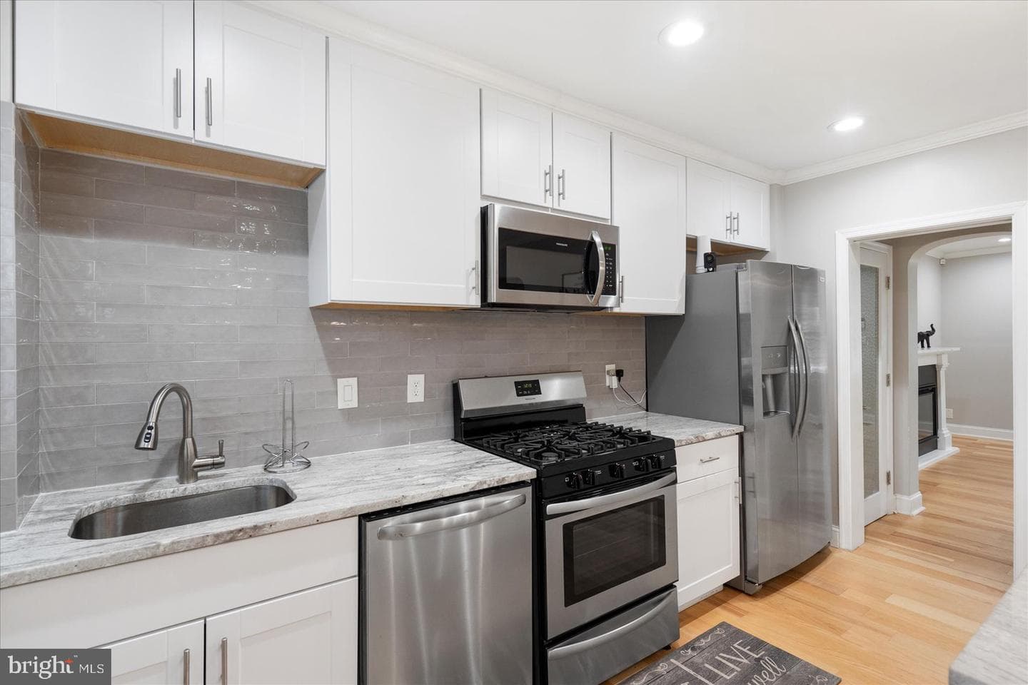 1103 E Northern Parkway photo 6