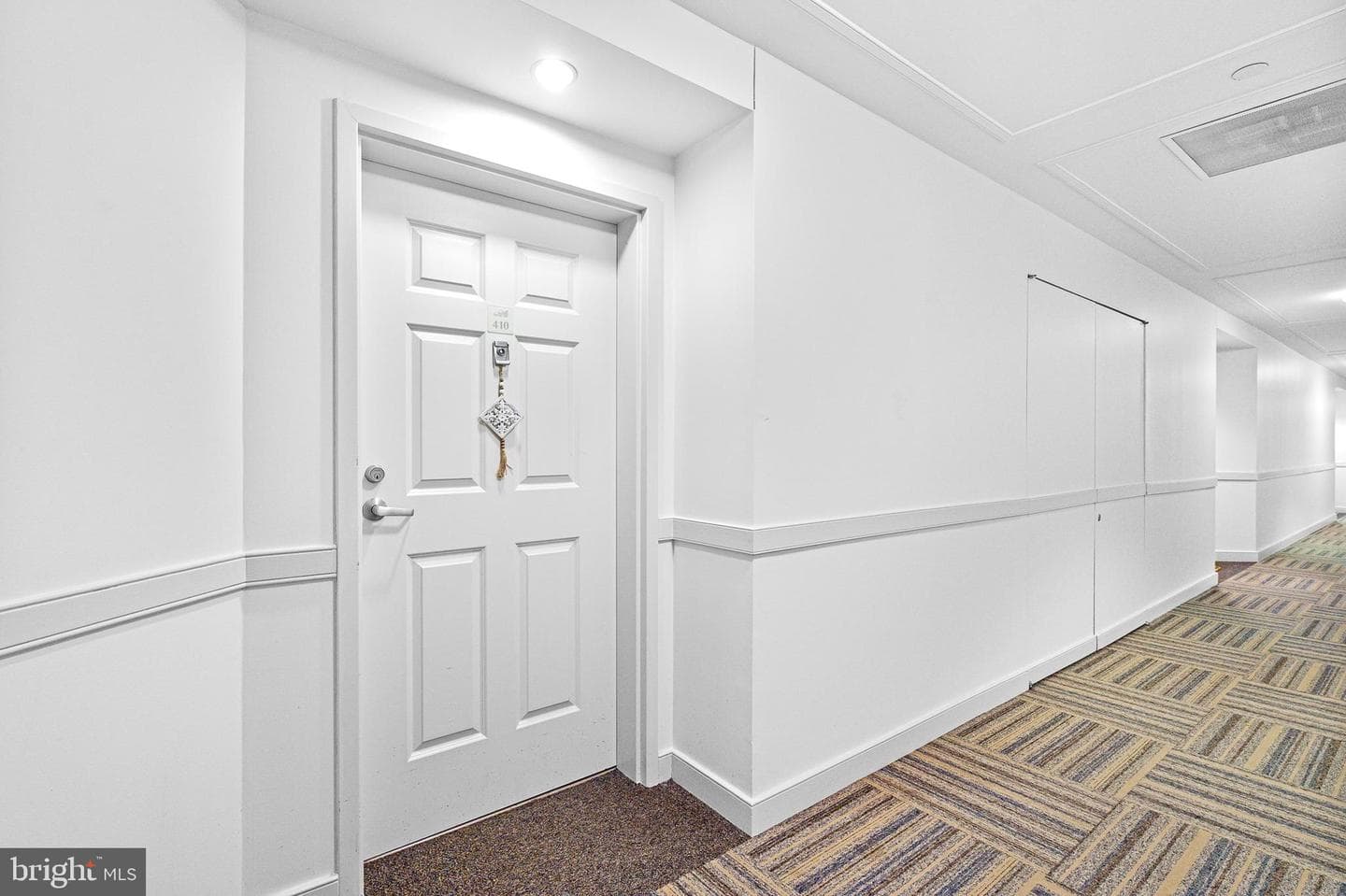 23 Pierside Drive #410 photo 6